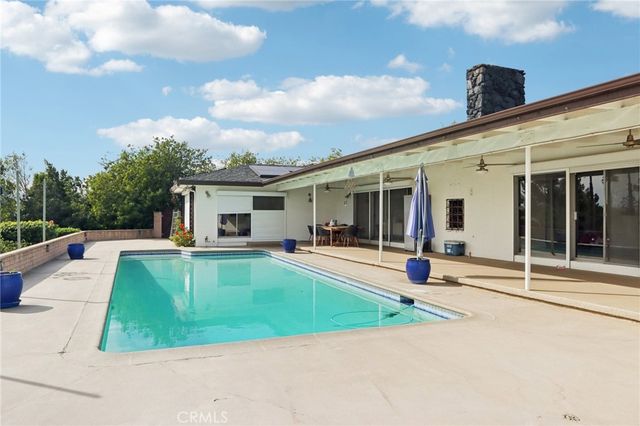 12218 Sarazen Place, Granada Hills, CA 91344