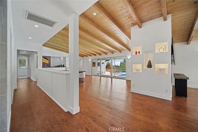 12218 Sarazen Place, Granada Hills, CA 91344