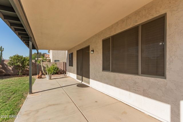 10355 W WILLOW Lane, Avondale, AZ 85392