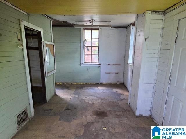526 OAK PLACE, Fairfield, AL 35064