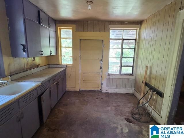 526 OAK PLACE, Fairfield, AL 35064