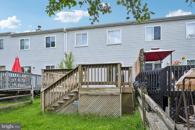 8 OROURKE CT, Newark, DE 19702
