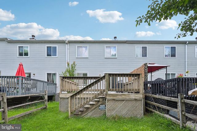 8 OROURKE CT, Newark, DE 19702