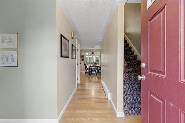 35 Mount Lebanon St, Pepperell, MA 01463