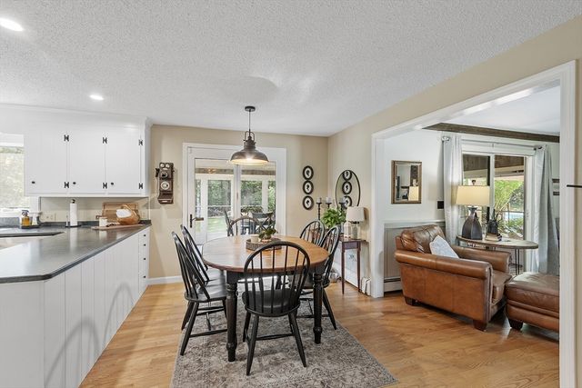 35 Mount Lebanon St, Pepperell, MA 01463