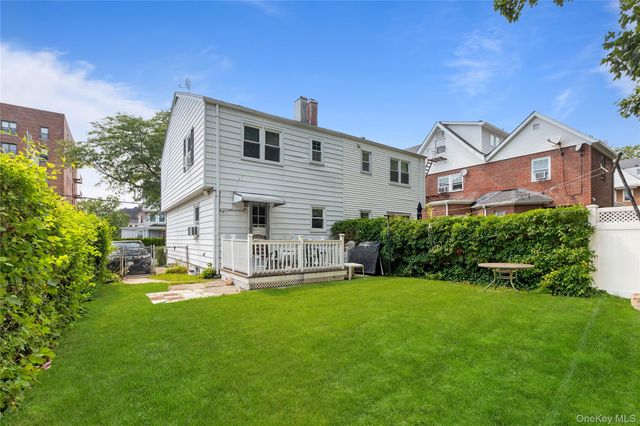 65 N Fulton Avenue, Mount Vernon, NY 10550