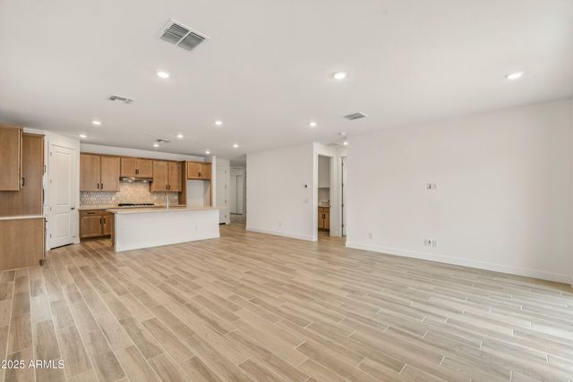 21435 W MEADOWBROOK Avenue, Buckeye, AZ 85396