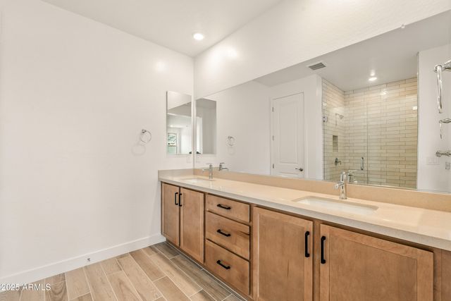 21435 W MEADOWBROOK Avenue, Buckeye, AZ 85396