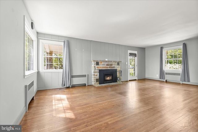 8701 WINDSOR MILL RD, Baltimore, MD 21244
