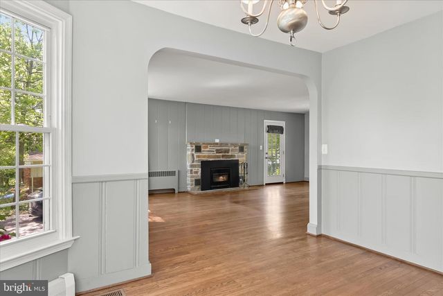 8701 WINDSOR MILL RD, Baltimore, MD 21244