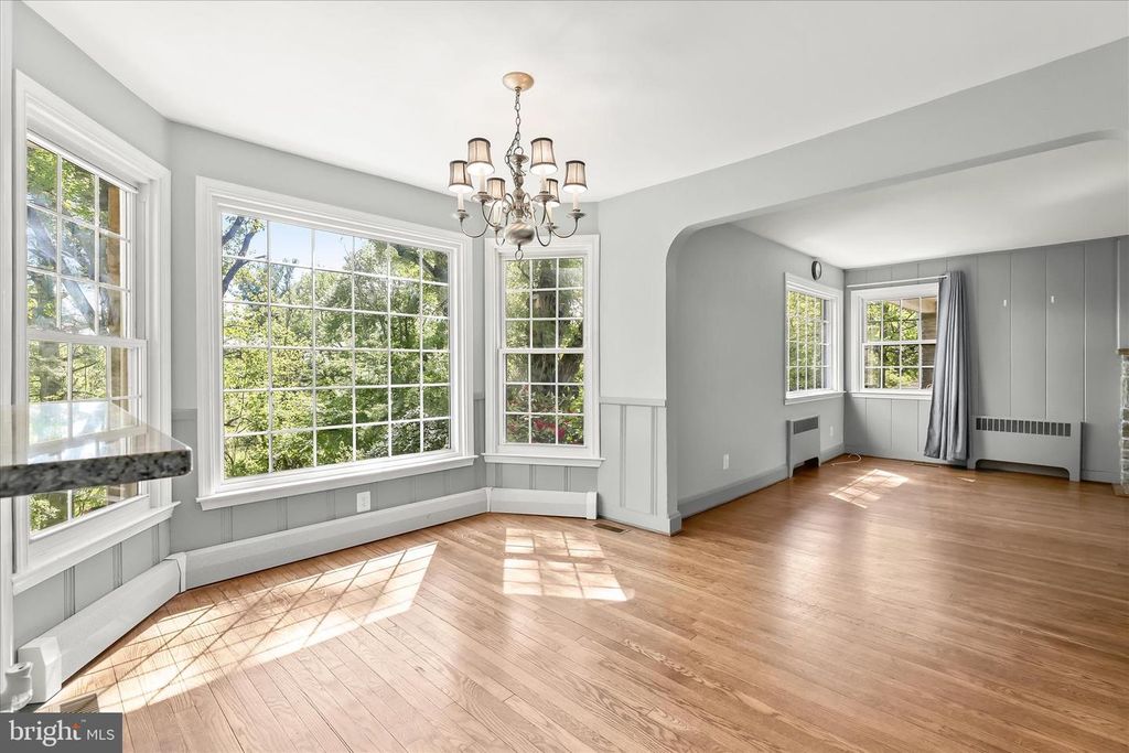 Image 16 of property listing at 8701 WINDSOR MILL RD, Baltimore, MD 21244
