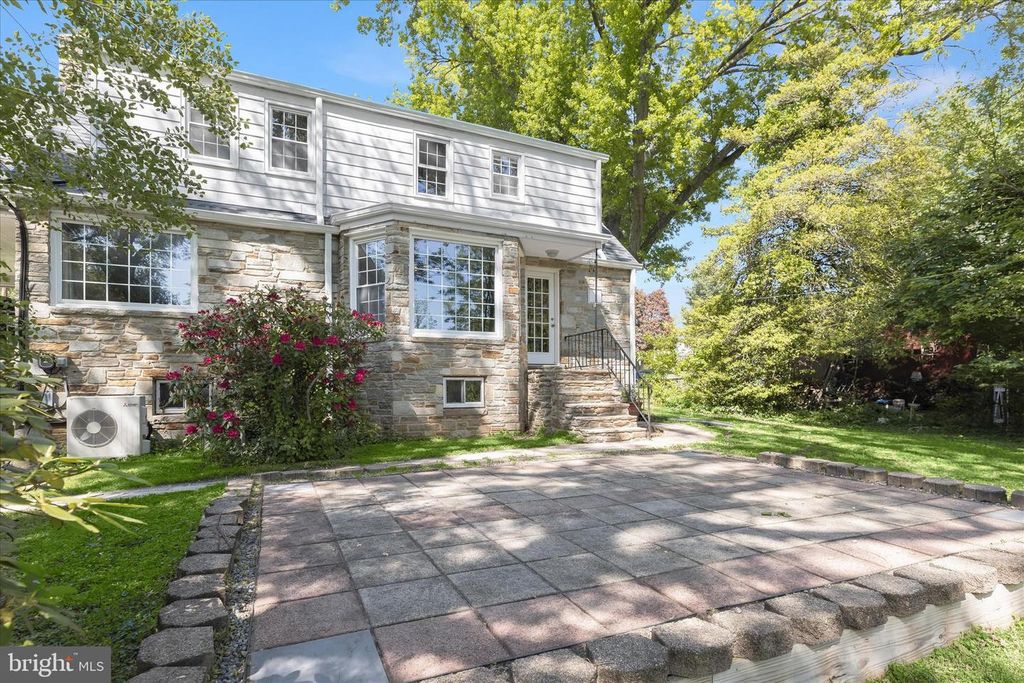 Image 43 of property listing at 8701 WINDSOR MILL RD, Baltimore, MD 21244