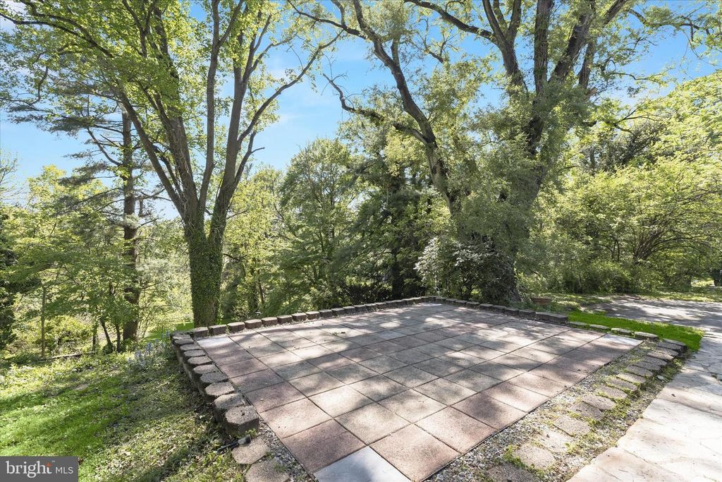Image 46 of property listing at 8701 WINDSOR MILL RD, Baltimore, MD 21244