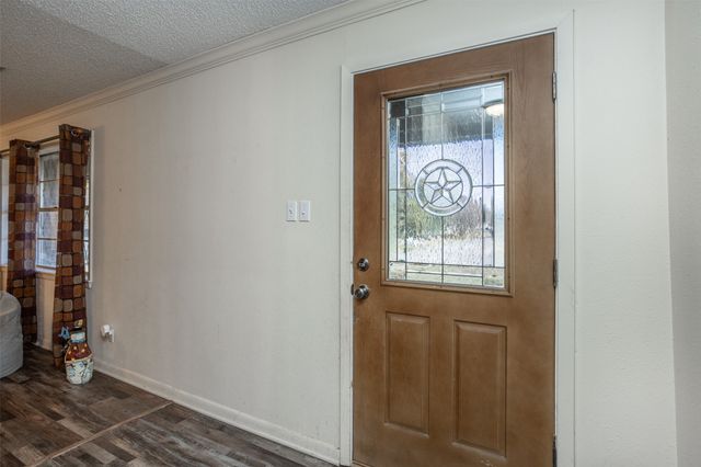 300 Thompson Street, Pottsboro, TX 75076