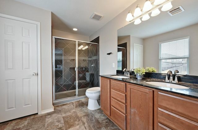 181 Cushman DR, Kyle, TX 78640