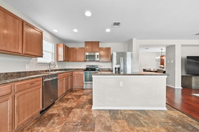 181 Cushman DR, Kyle, TX 78640