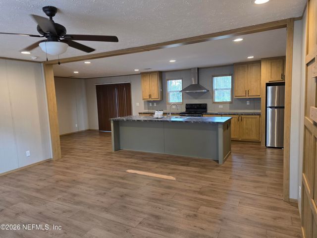 1556 RAYNE Point, Middleburg, FL 32068