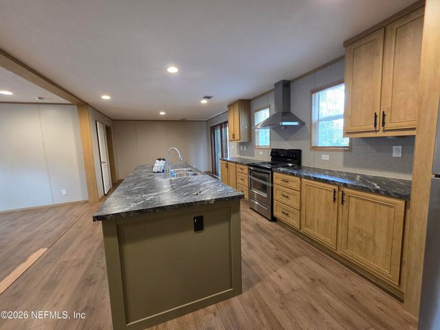 1556 RAYNE Point, Middleburg, FL 32068