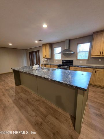 1556 RAYNE Point, Middleburg, FL 32068