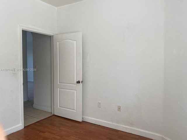 17630 NW 73rd Ave 102-4, Hialeah, FL 33015