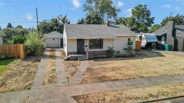 5003 W Hoffman Pl, Spokane, WA 99205