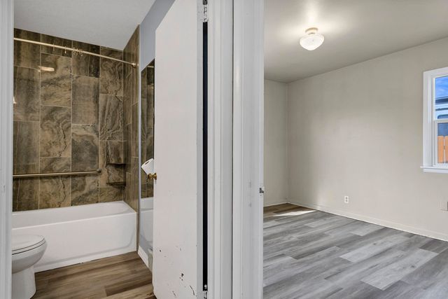 5003 W Hoffman Pl, Spokane, WA 99205