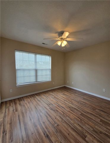 3505 SW Carriageway Avenue, Bentonville, AR 72712