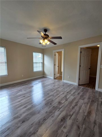 3505 SW Carriageway Avenue, Bentonville, AR 72712