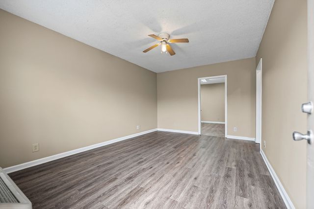 706 Peachers Dr Apt C, Clarksville, TN 37042