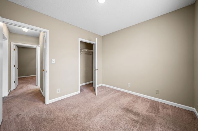 706 Peachers Dr Apt C, Clarksville, TN 37042