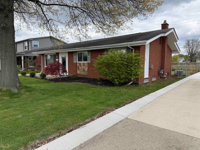 11641 Brougham Drive, Sterling Heights, MI 48312