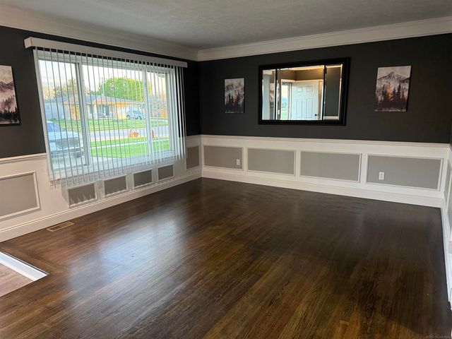 11641 Brougham Drive, Sterling Heights, MI 48312