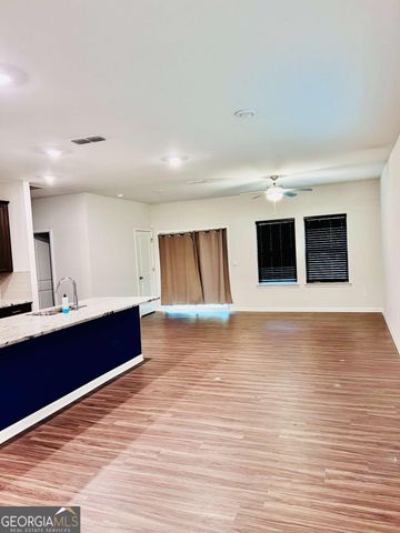 5301 Glade Park Drive, Lilburn, GA 30047