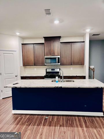 5301 Glade Park Drive, Lilburn, GA 30047