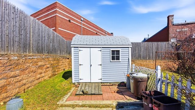 13 Fiske Ave, Somerville, MA 02145