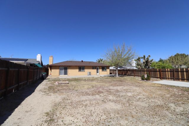 37334 E 55th Street, Palmdale, CA 93552