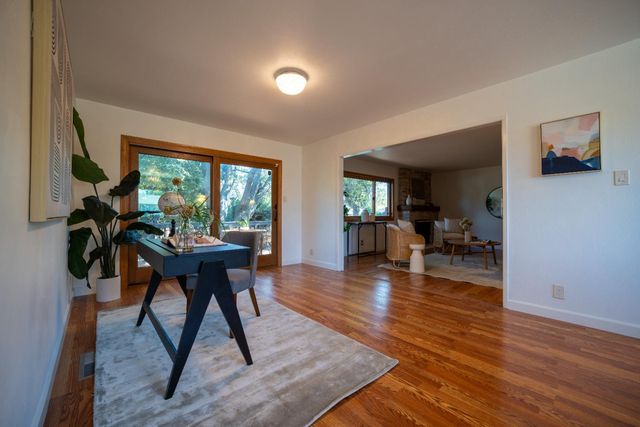 4220 Elva Way, Sacramento, CA 95821