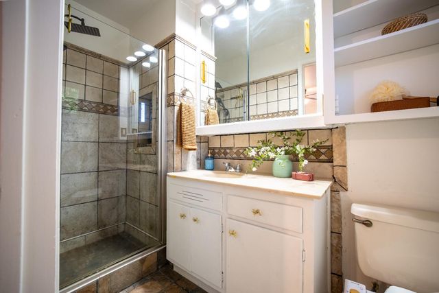 4220 Elva Way, Sacramento, CA 95821