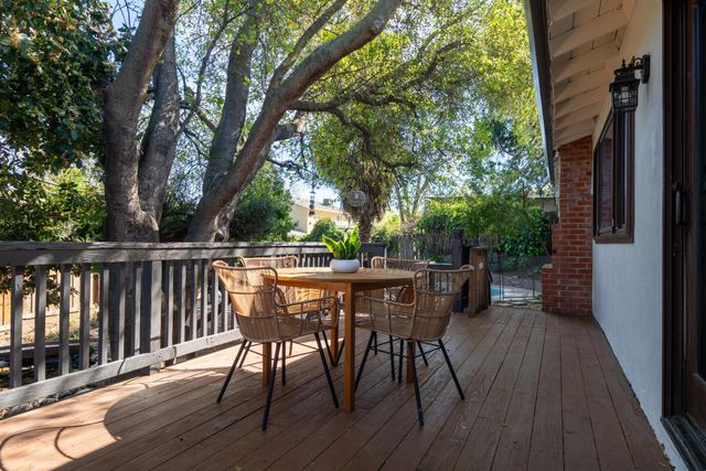 4220 Elva Way, Sacramento, CA 95821