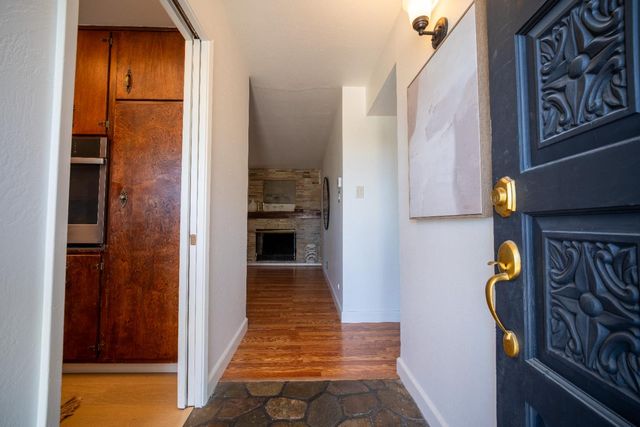 4220 Elva Way, Sacramento, CA 95821