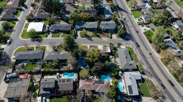 4220 Elva Way, Sacramento, CA 95821