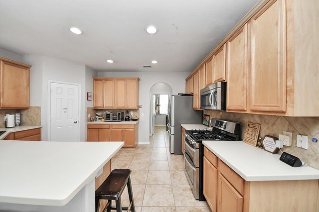 1917 Oak Shire Drive, Pearland, TX 77581