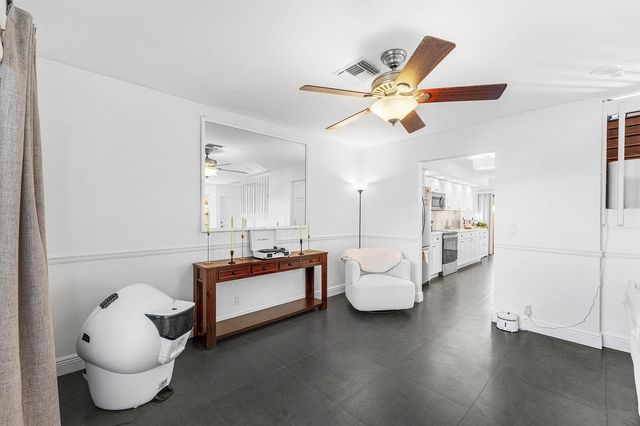 19931 Villa Lante Place, Boca Raton, FL 33434