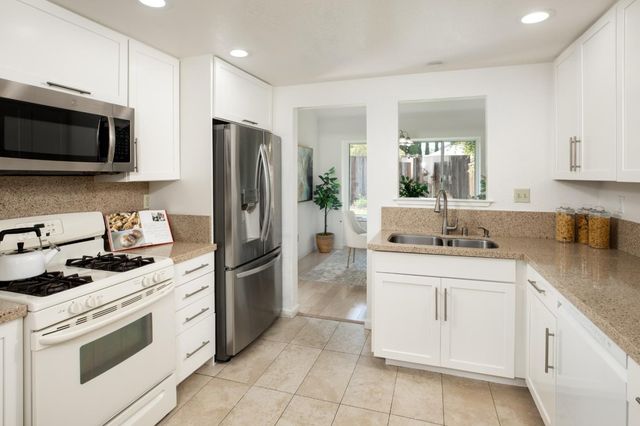 2775 Barrington Terrace, Fremont, CA 94536