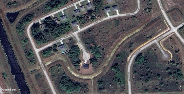 303 Ryan CT, Labelle, FL 33935