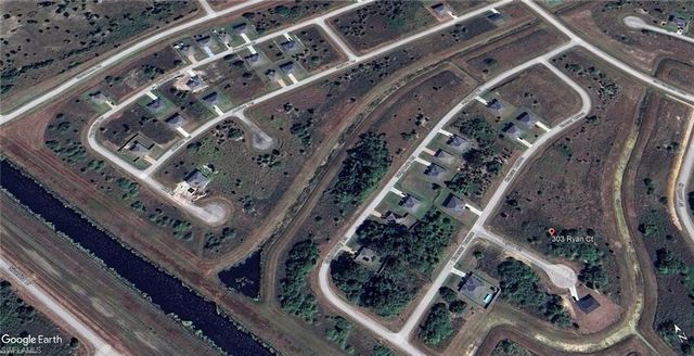 303 Ryan CT, Labelle, FL 33935