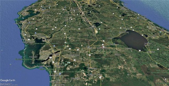 303 Ryan CT, Labelle, FL 33935