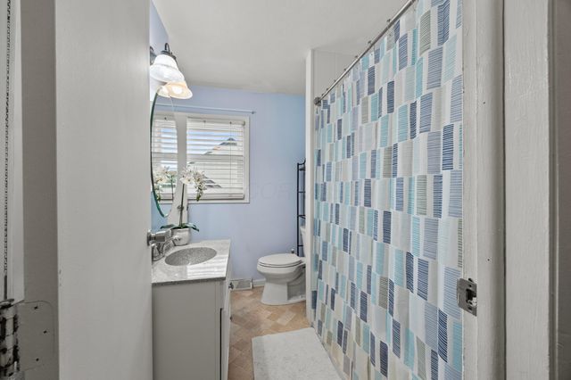 2987 Daisy Lane, Columbus, OH 43204