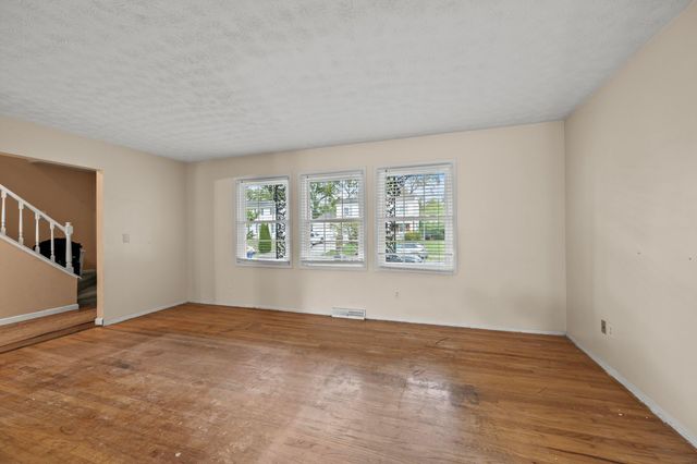 2987 Daisy Lane, Columbus, OH 43204