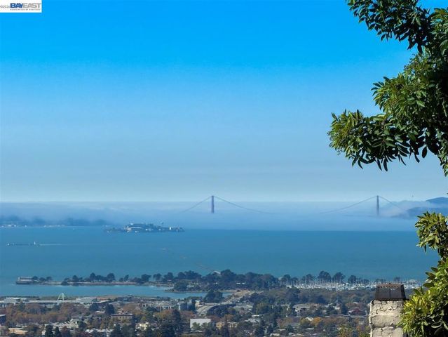 1594 Le Roy Ave, Berkeley, CA 94708